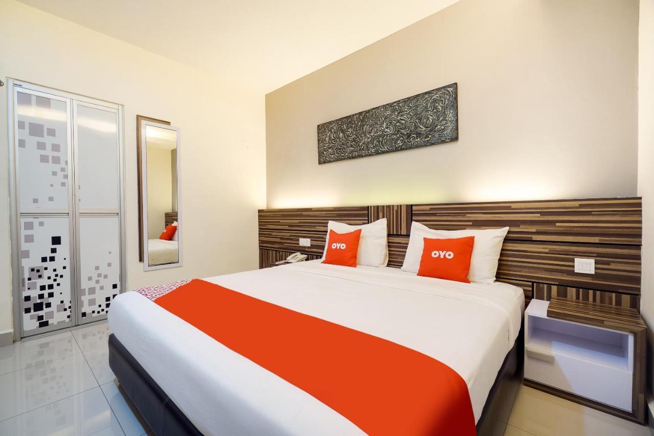 Gm Holiday Hotel Permai Jaya Kampong Tebing Rabak Buitenkant foto
