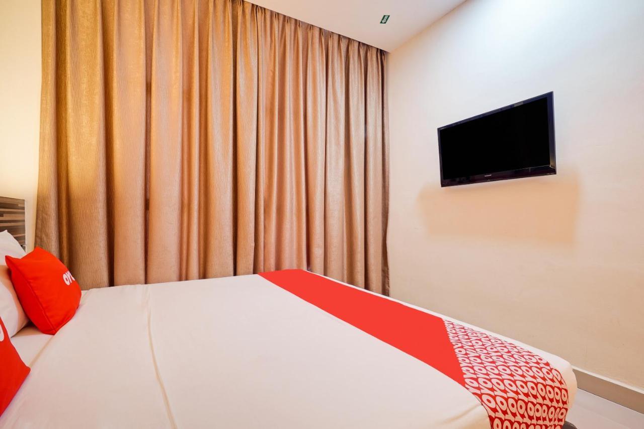 Gm Holiday Hotel Permai Jaya Kampong Tebing Rabak Buitenkant foto