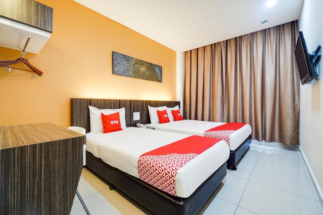 Gm Holiday Hotel Permai Jaya Kampong Tebing Rabak Buitenkant foto