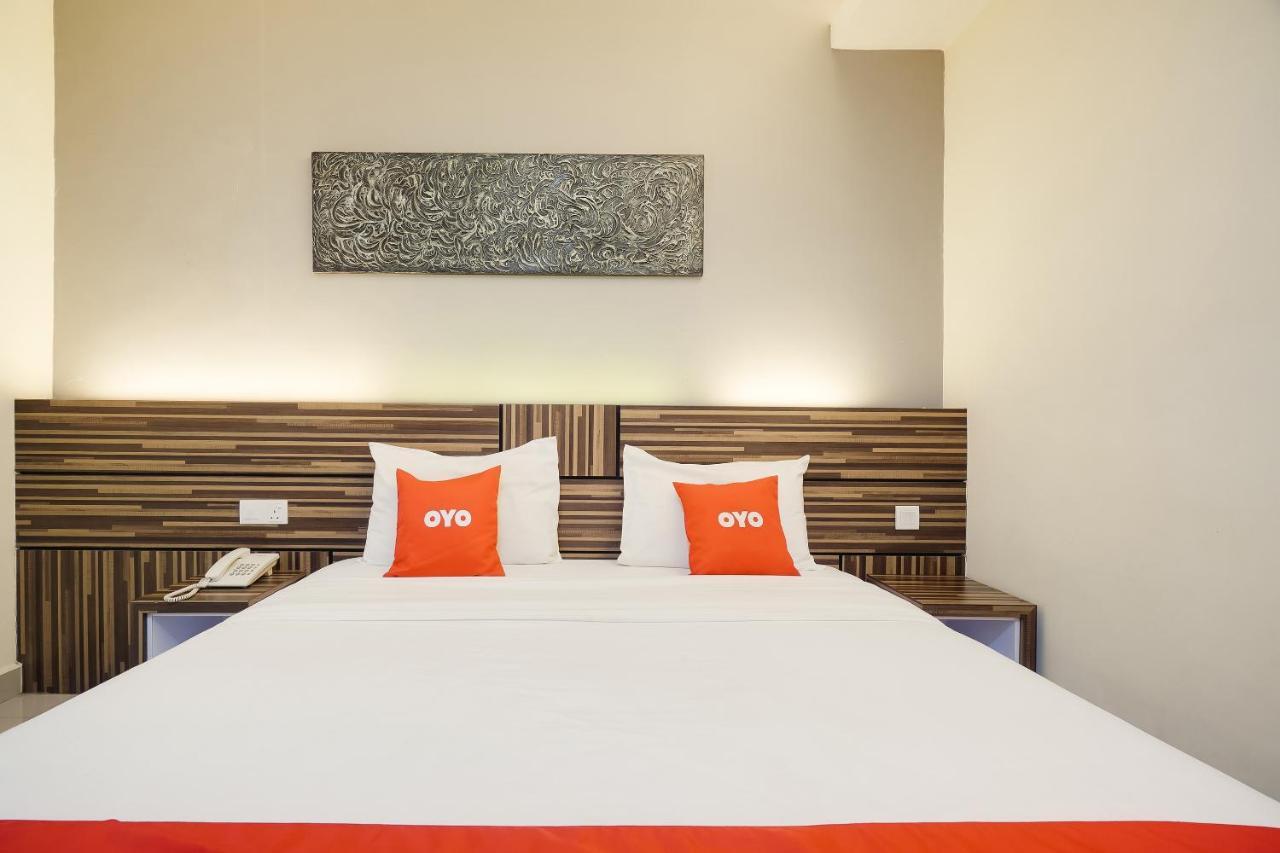 Gm Holiday Hotel Permai Jaya Kampong Tebing Rabak Buitenkant foto