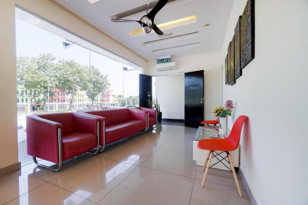 Gm Holiday Hotel Permai Jaya Kampong Tebing Rabak Buitenkant foto