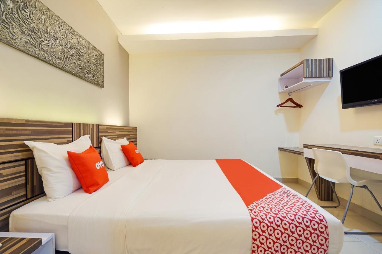 Gm Holiday Hotel Permai Jaya Kampong Tebing Rabak Buitenkant foto